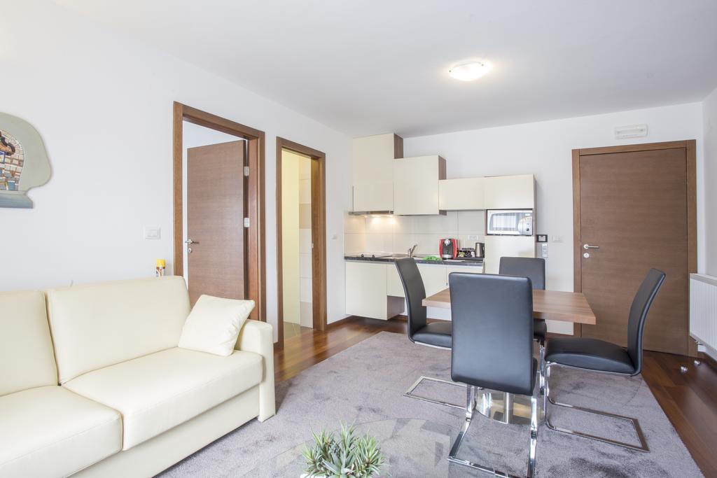 Residence Villa Karda Пореч Экстерьер фото