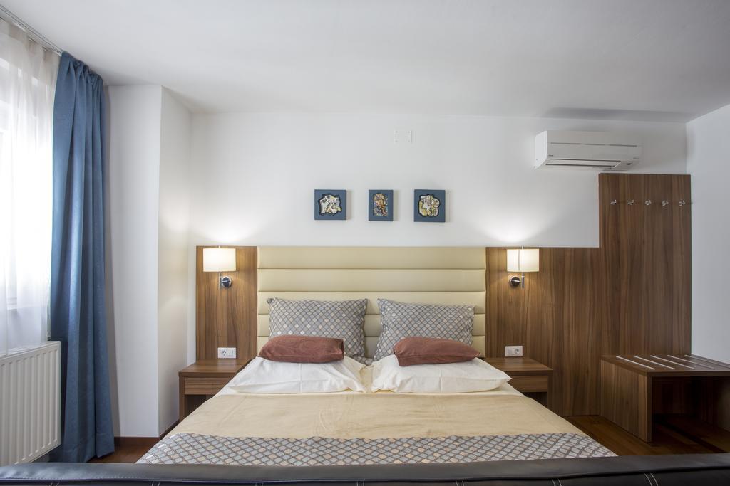 Residence Villa Karda Пореч Экстерьер фото